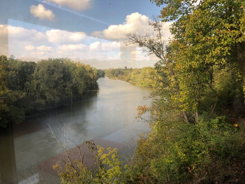 More Photos Of 6099 Riverside Dr, Dublin Office For Lease