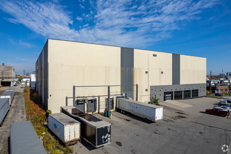 More Photos Of 20 Towns Rd, Toronto Warehouse For Lease