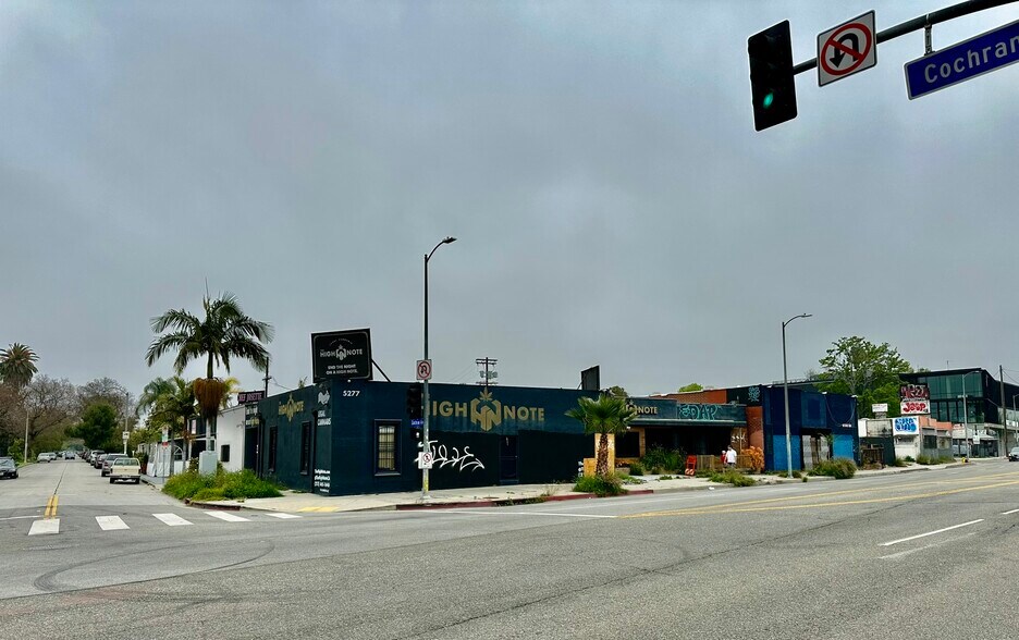 More Photos Of 5277 W Jefferson Blvd, Los Angeles General Retail For Sale