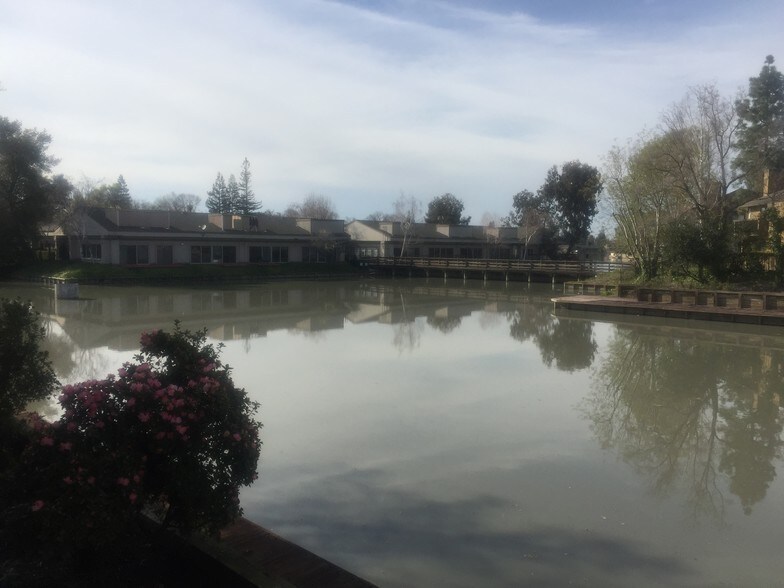 More Photos Of 2111-2119 W March Ln, Stockton Office For Lease