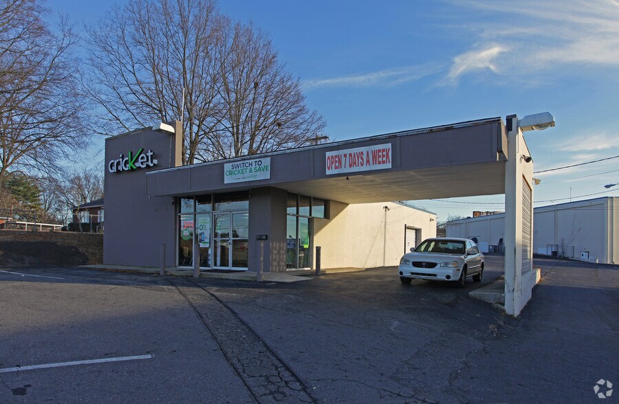 More Photos Of 2500 W Franklin Blvd, Gastonia Unknown For Lease