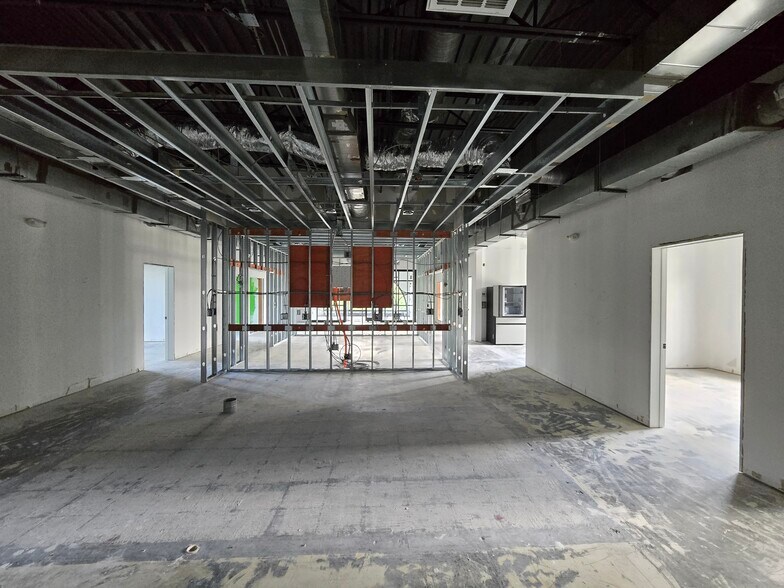 More Photos Of 701 Mutual Ct, Raleigh Office For Lease