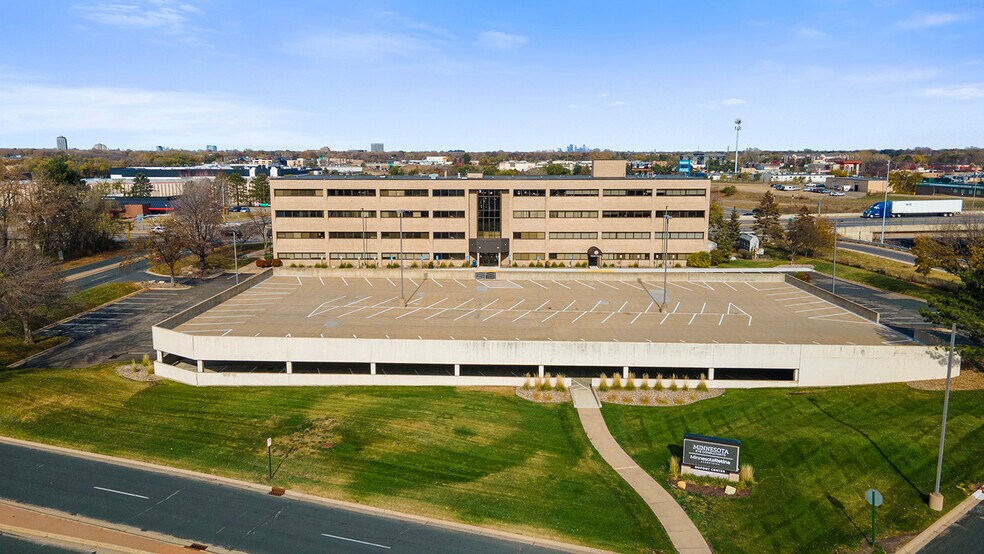 More Photos Of 9801 S Dupont Ave, Bloomington Office For Lease