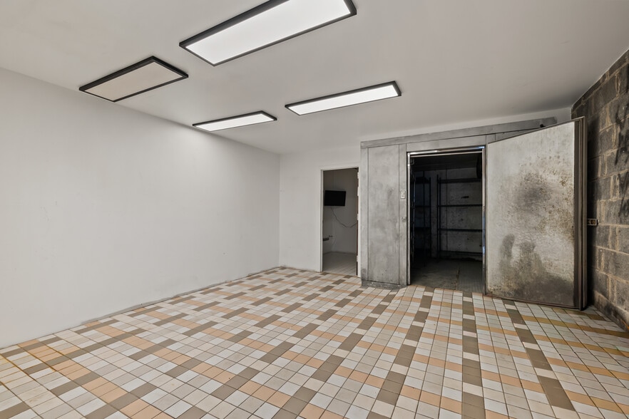 More Photos Of 100 Route 59, Monsey Freestanding For Lease