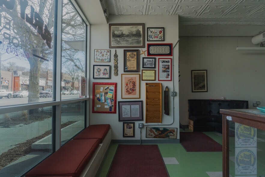 More Photos Of 1410 S 13th St, Omaha General Retail For Lease