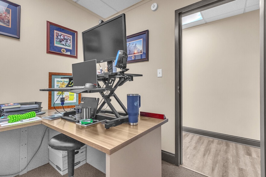 More Photos Of 4249 Lomac St, Montgomery Medical For Lease