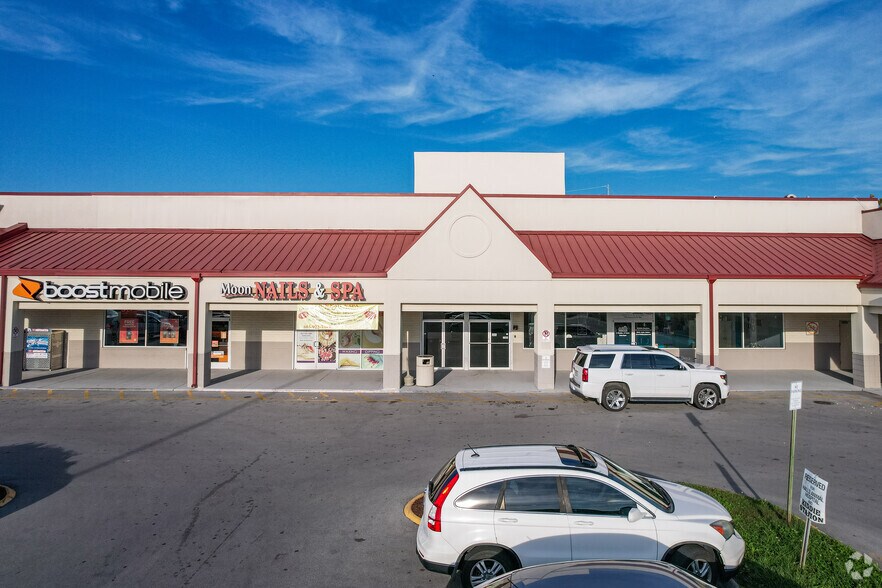 More Photos Of 7108-7202 Maynardville Pike, Knoxville General Retail For Lease