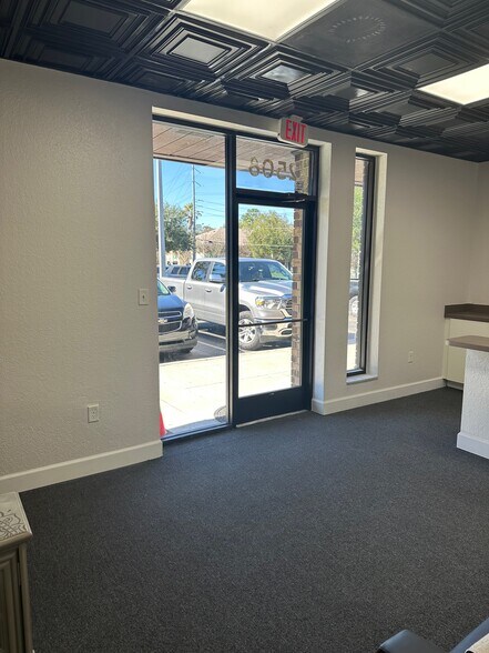 More Photos Of 2506-2510 SE 17th St, Ocala Office For Lease