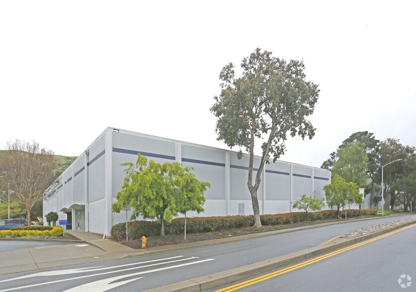 More Photos Of 260-280 Old County Rd, Brisbane Distribution For Lease