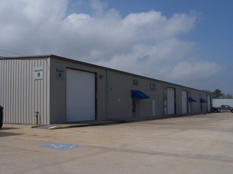 More Photos Of 12112 Almeda Rd, Houston Unknown For Lease
