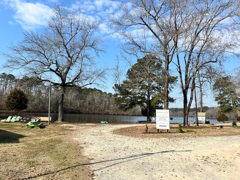 More Photos Of 8197 Panther Lake Rd, Willow Spring Convenience Store For Lease