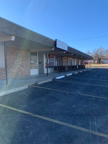 More Photos Of 3100 SW Gage Blvd, Topeka Storefront Retail Office For Sale
