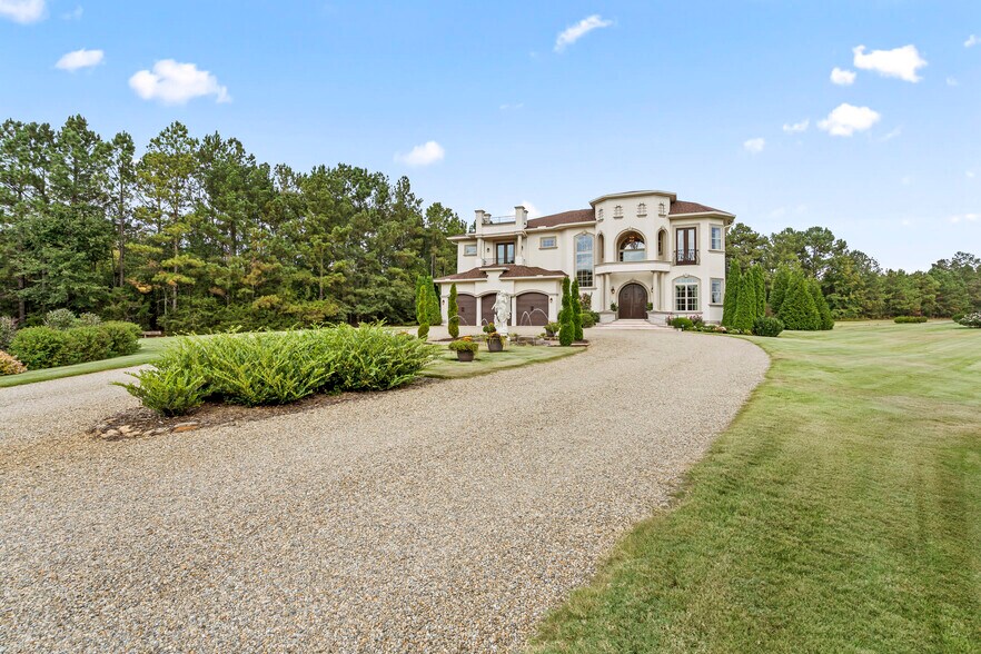 More Photos Of 220 Fincher Rd, Pauline Lodge Meeting Hall For Sale