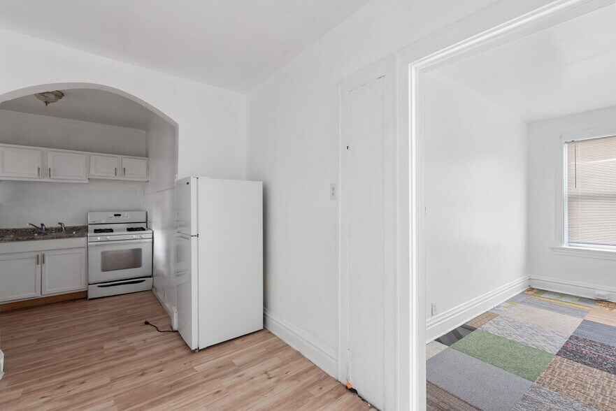 More Photos Of 5000 Virginia Ave, Saint Louis Apartments For Sale