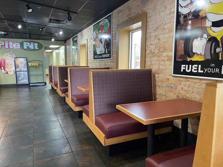 More Photos Of 156 E Carolina Ave, Hartsville Storefront Retail Residential For Lease