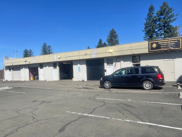 More Photos Of 1800 Piner Rd, Santa Rosa Warehouse For Sale