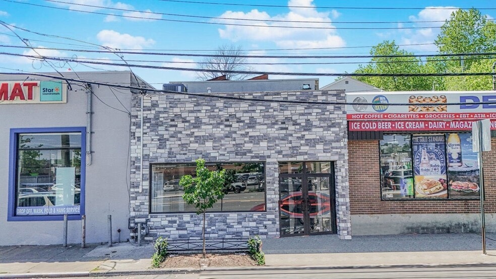 Primary Photo Of 956 Richmond Ave, Staten Island Storefront Retail Office For Sale
