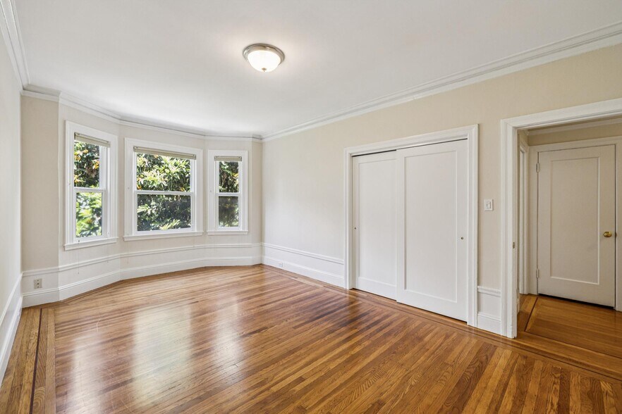 More Photos Of 1133 Webster St, San Francisco Apartments For Sale