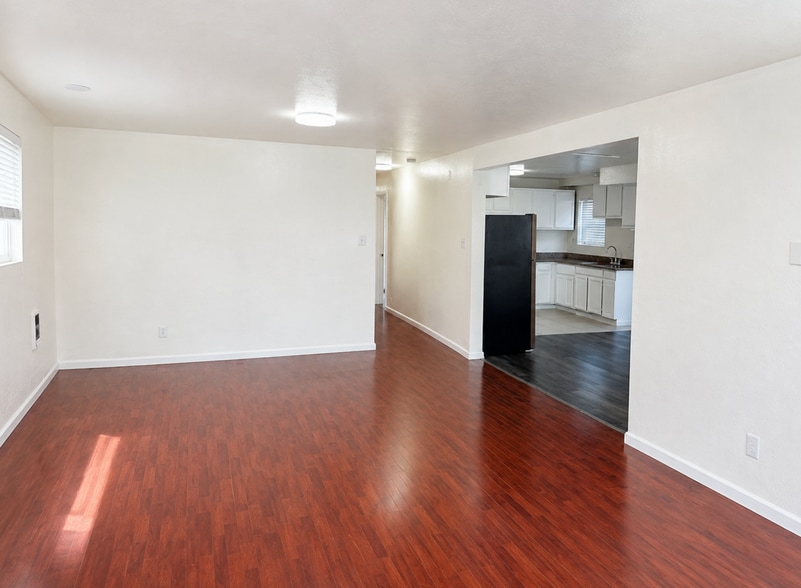 More Photos Of 1317 83rd Ave, Oakland Apartments For Sale