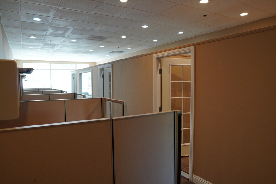 More Photos Of 227 W Valley Blvd, San Gabriel Restaurant For Lease