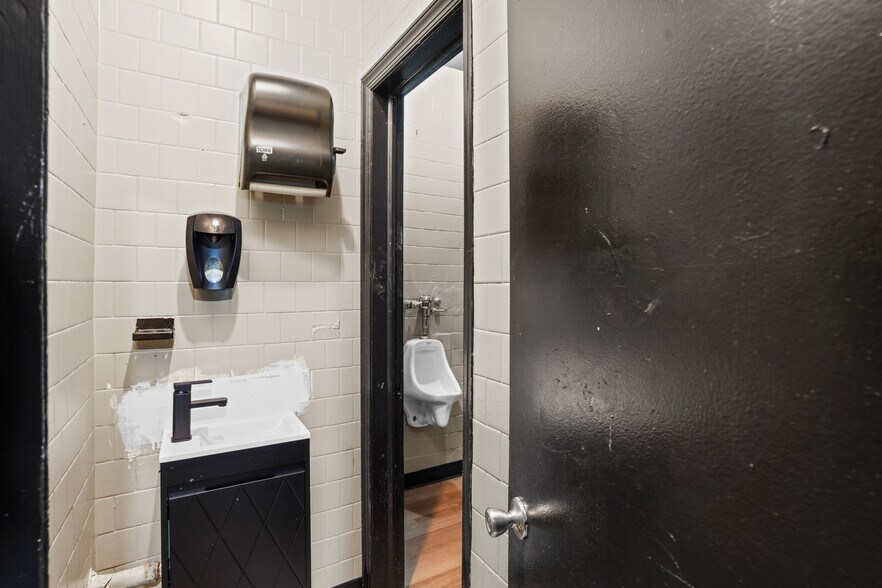 More Photos Of 7303 Georgia Ave NW, Washington Storefront For Lease