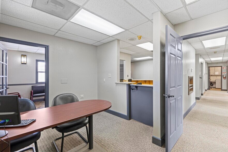 More Photos Of 1045 Live Oak Blvd, Yuba City Medical For Lease
