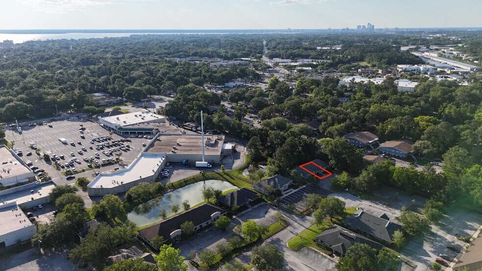 More Photos Of 6260 Dupont Station Ct, Jacksonville Office Residential For Lease