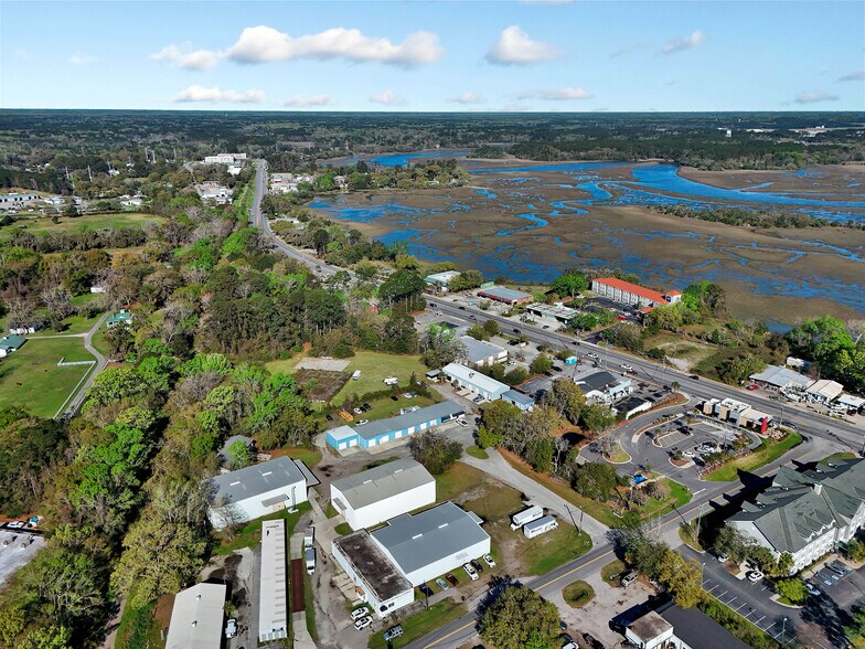 More Photos Of 12 Neil Rd, Beaufort Flex For Sale