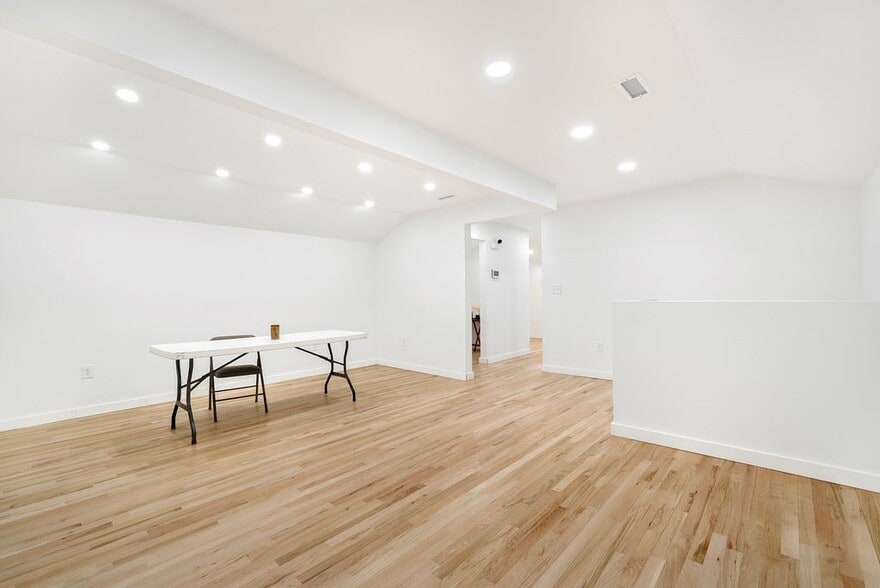 More Photos Of 4514 Wilgrove Mint Hill Rd, Mint Hill Office Residential For Sale