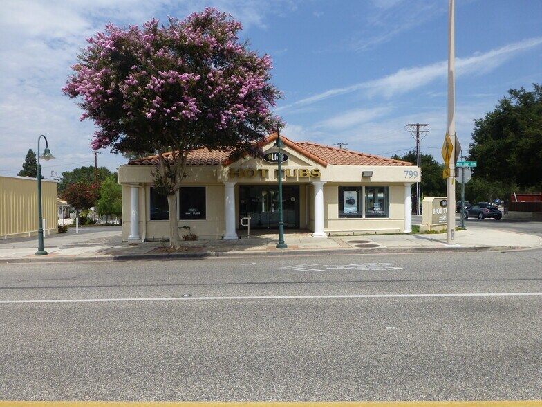 More Photos Of 799 E Thousand Oaks Blvd, Thousand Oaks Freestanding For Lease