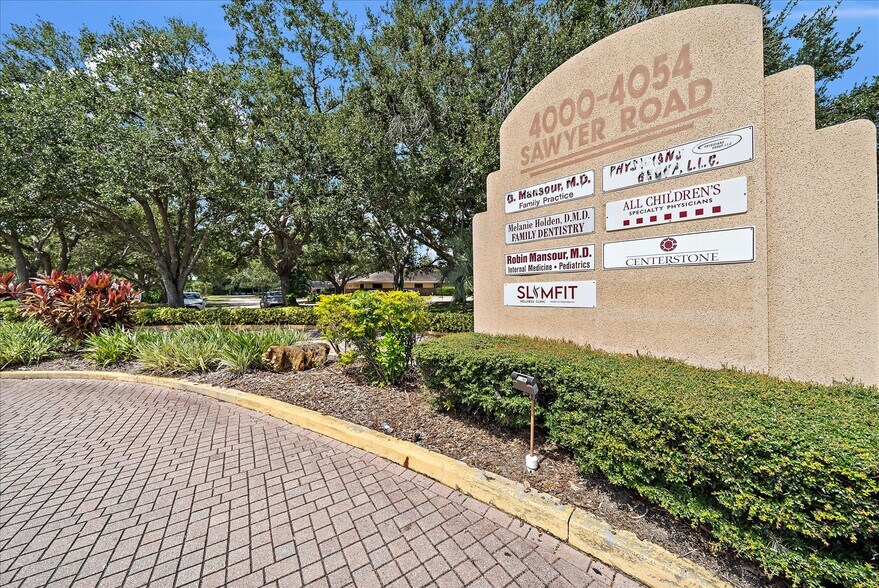 More Photos Of 4012-4020 Sawyer Rd, Sarasota Medical For Lease