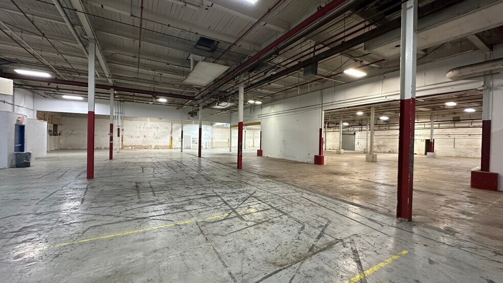 More Photos Of 1727-1801 Union Blvd, Allentown Warehouse For Lease