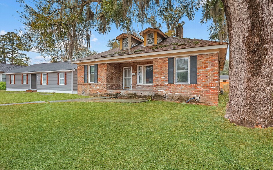 More Photos Of 2118 E Gwinnett St, Savannah Multifamily For Sale