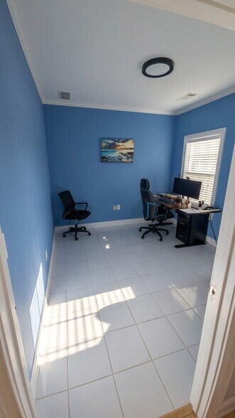 More Photos Of 110 Samaritan Dr, Cumming Medical For Sale