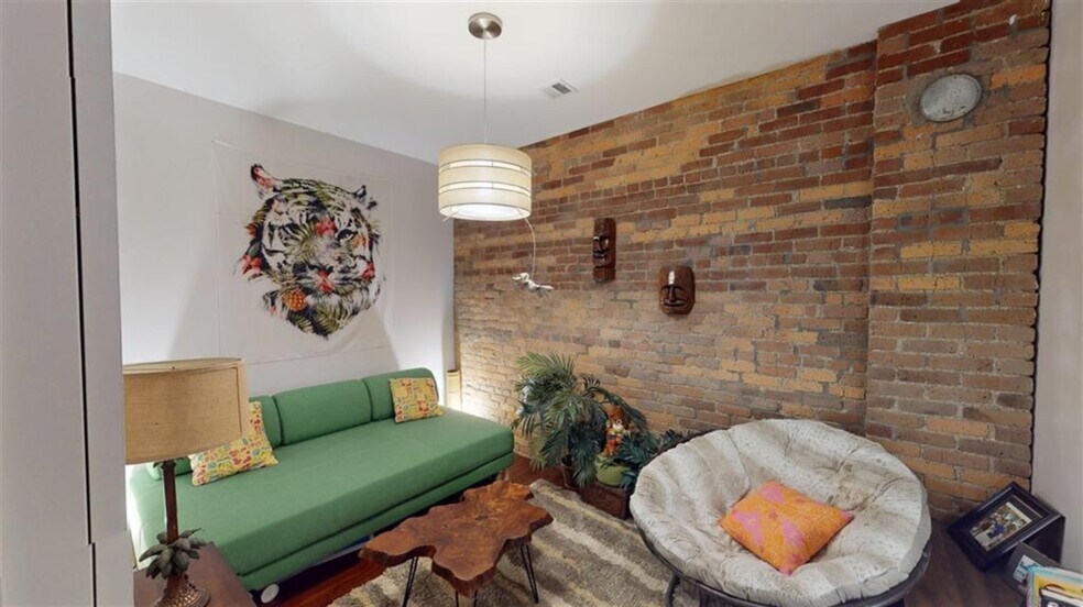 More Photos Of 109 E Main St, Glasgow Storefront Retail Residential For Sale