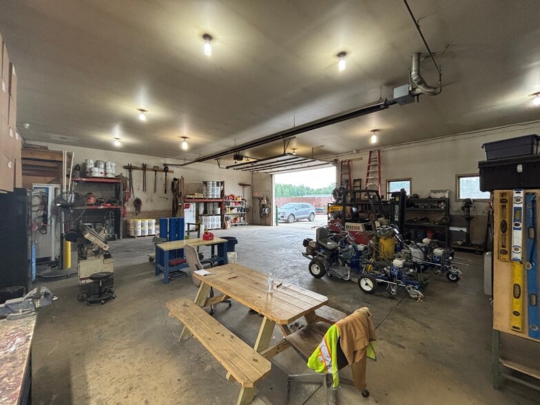 More Photos Of 4619 Hannan Rd, Wayne Warehouse For Sale