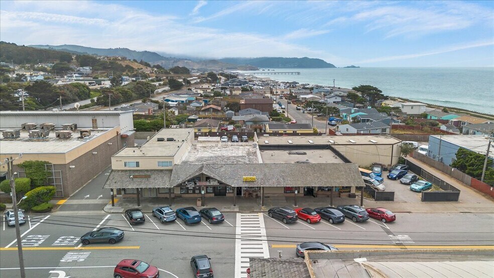 More Photos Of 70 - 74 Manor Drive w, Pacifica Storefront For Sale