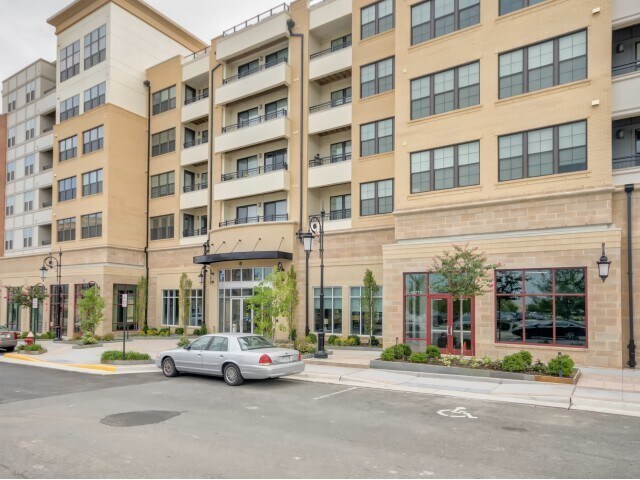 More Photos Of Belmont Ridge Rd, Ashburn Unknown For Lease