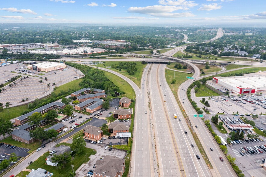 More Photos Of 4171-4193 Crescent Dr, Saint Louis Medical For Sale