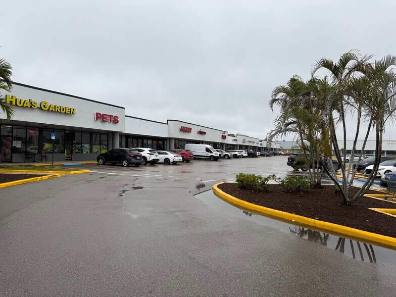 More Photos Of 4150 Hancock Bridge Pky, North Fort Myers Unknown For Lease