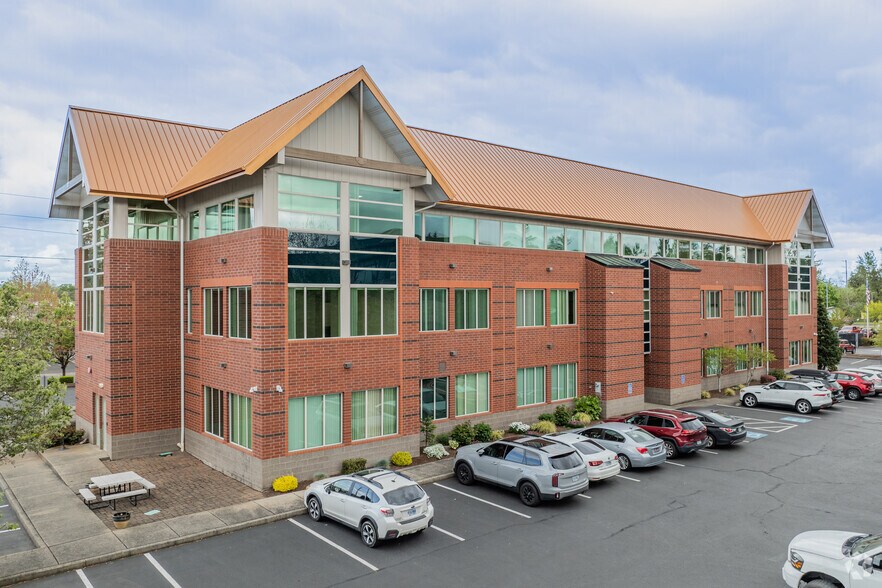 More Photos Of 1220 20th St SE, Salem Office For Lease