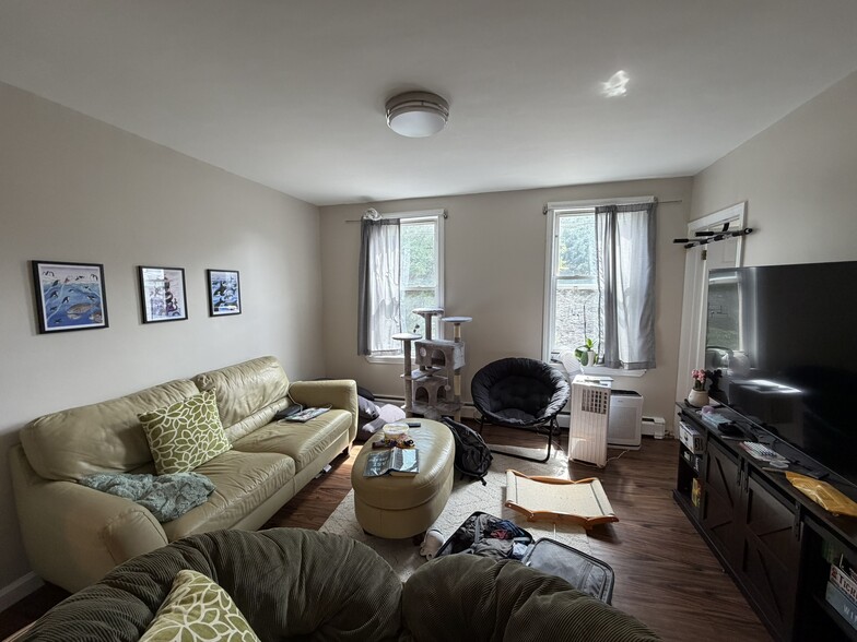 More Photos Of 239-243 Columbia St, Cambridge Apartments For Sale