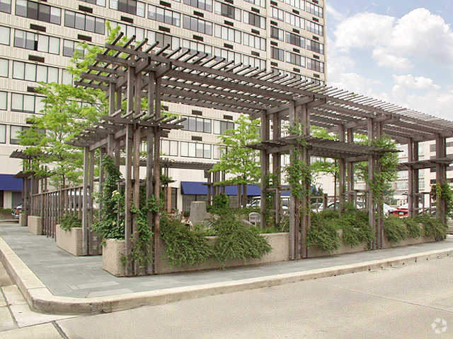 More Photos Of 2400 Chestnut St, Philadelphia Apartments For Lease