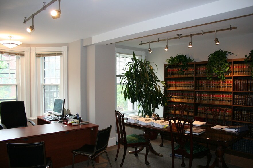 More Photos Of 1514-1518 P St NW, Washington Office For Sale