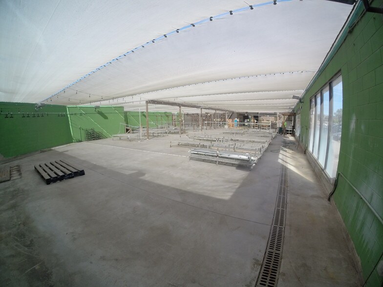 More Photos Of 1067 N Davis Rd, Salinas Garden Center For Lease