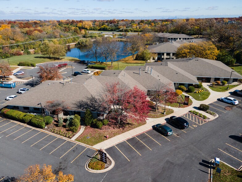 More Photos Of 300-490 Quail Ridge Dr, Westmont Unknown For Lease