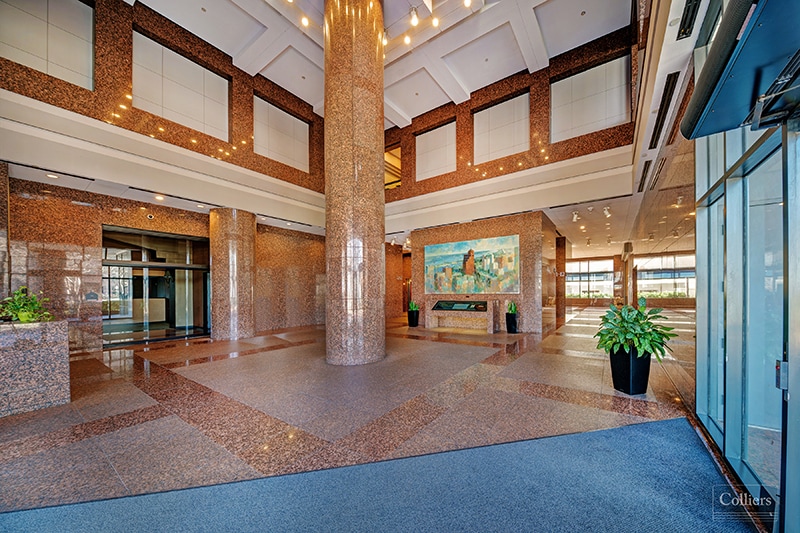 More Photos Of 50 N Front St, Memphis Office For Sale