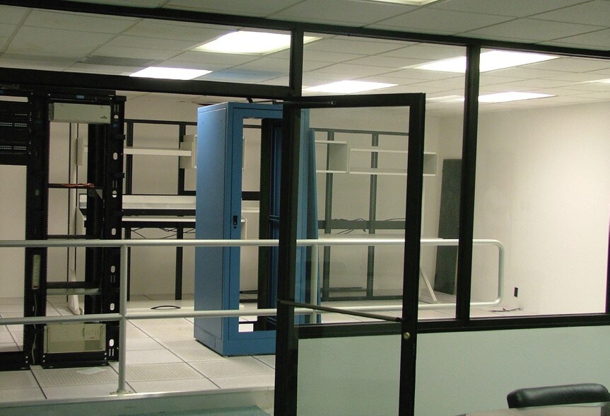 More Photos Of 2727-2757 Airport Fwy, Fort Worth Office For Lease
