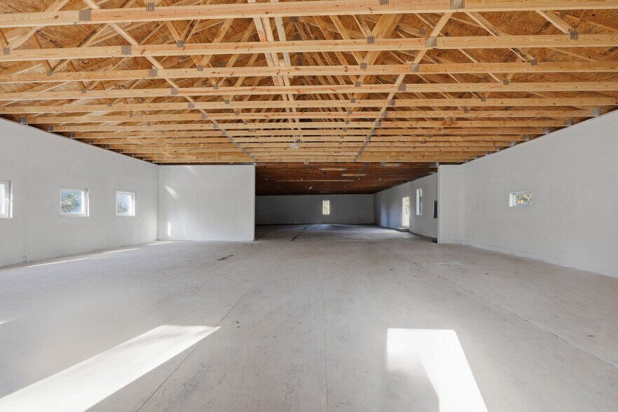 More Photos Of 203 Caulder Cir, Spartanburg Lodge Meeting Hall For Sale