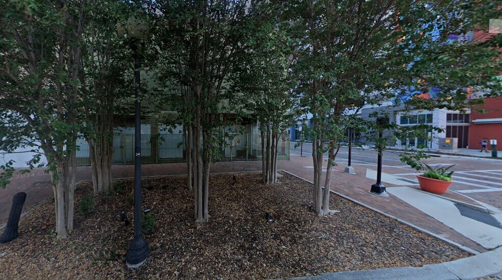 More Photos Of 1001 N Franklin St, Tampa Storefront Retail Residential For Sale